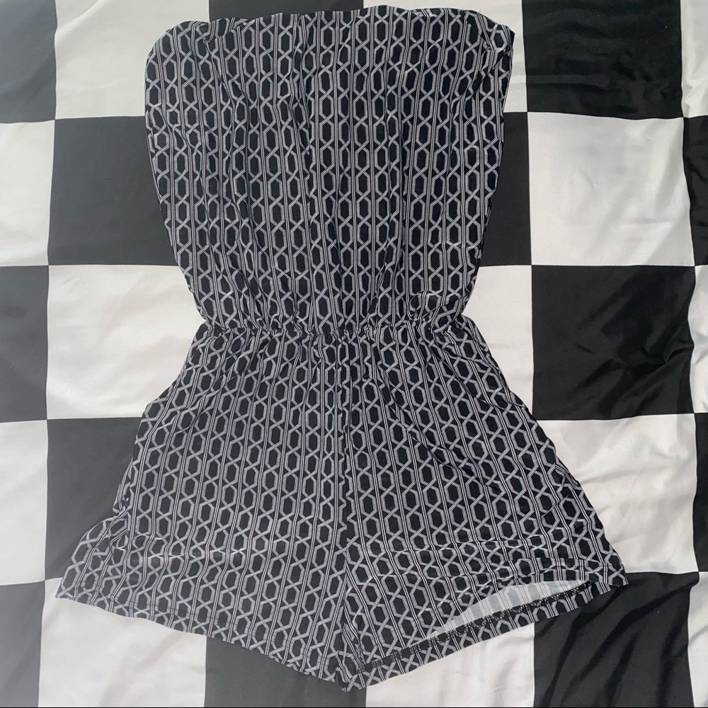 Black patterned romper